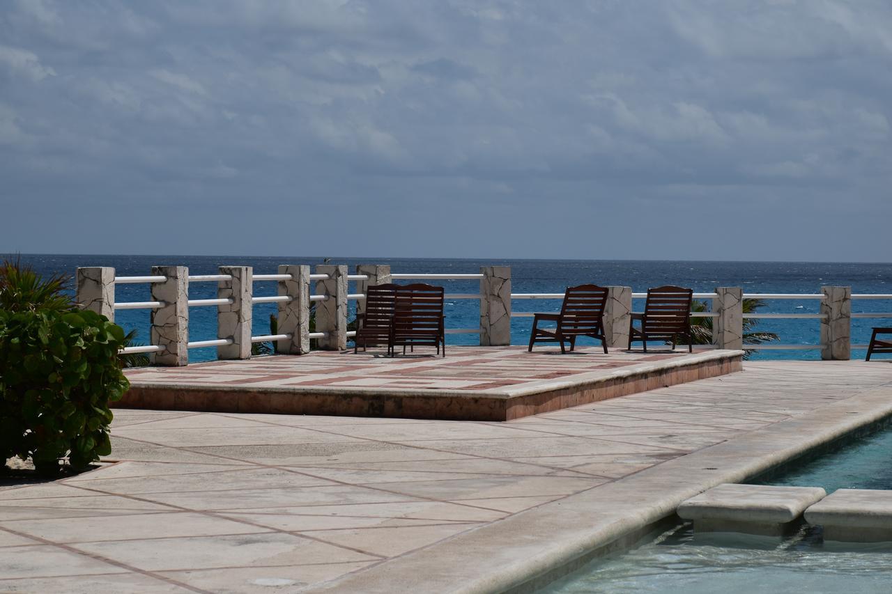 Solymar Condo Beach Resort By Casago Канкун Екстериор снимка